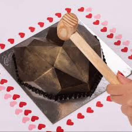 Pinata Hammer Cake Pinata Hammer Cake